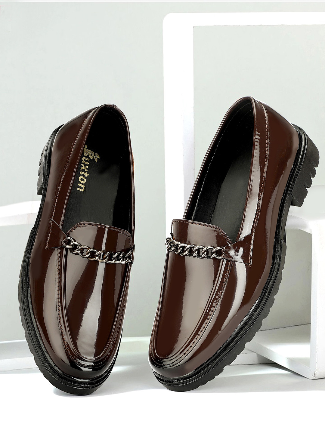 

Buxton Men Slip-on Loafers, Brown