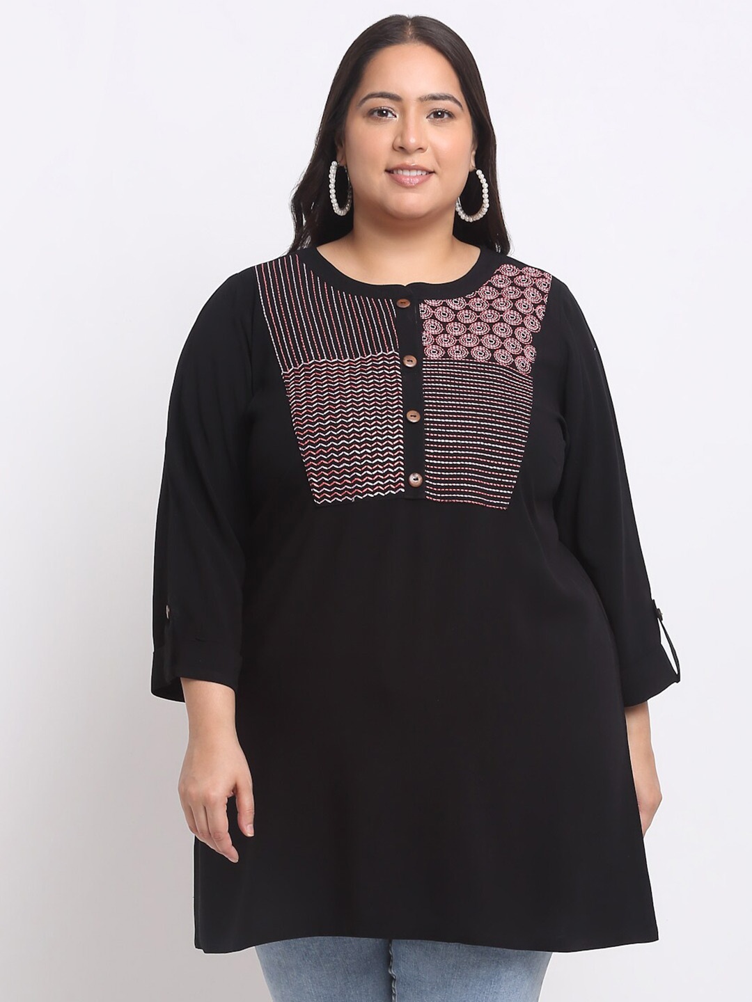 

plusS Plus Size Geometric Embroidered Roll-Up Sleeves Longline Top, Black