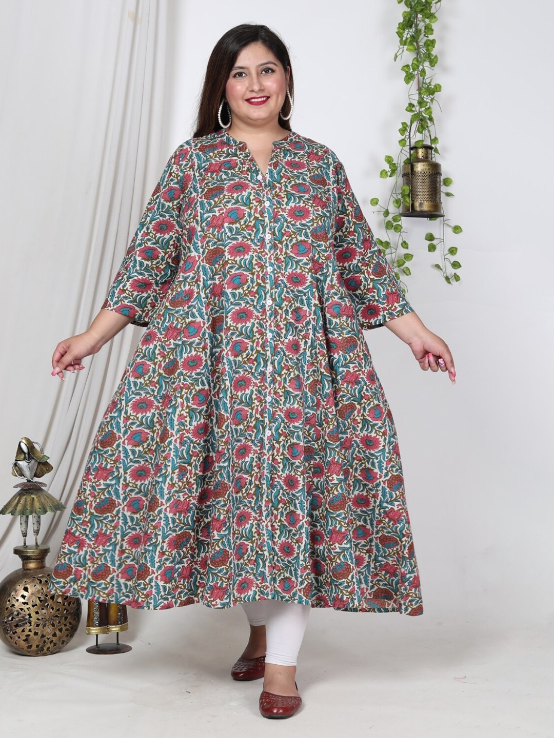 

Swasti Floral Print Mandarin Collar Maxi Dress, Off white
