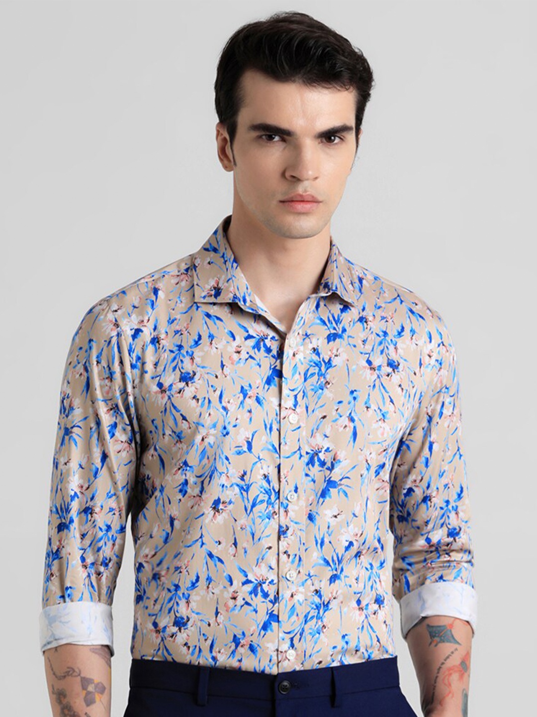 

Jack & Jones Floral Print Spread Collar Cotton Slim Fit Casual Shirt, Brown