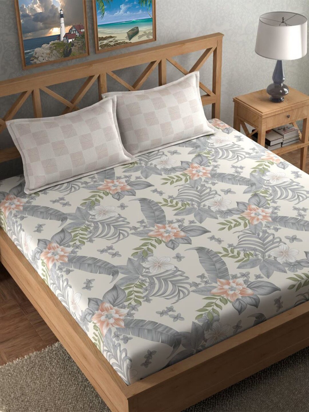 

DECOMIZER Grey & White Floral 210 TC King Bedsheet with 2 Pillow Covers