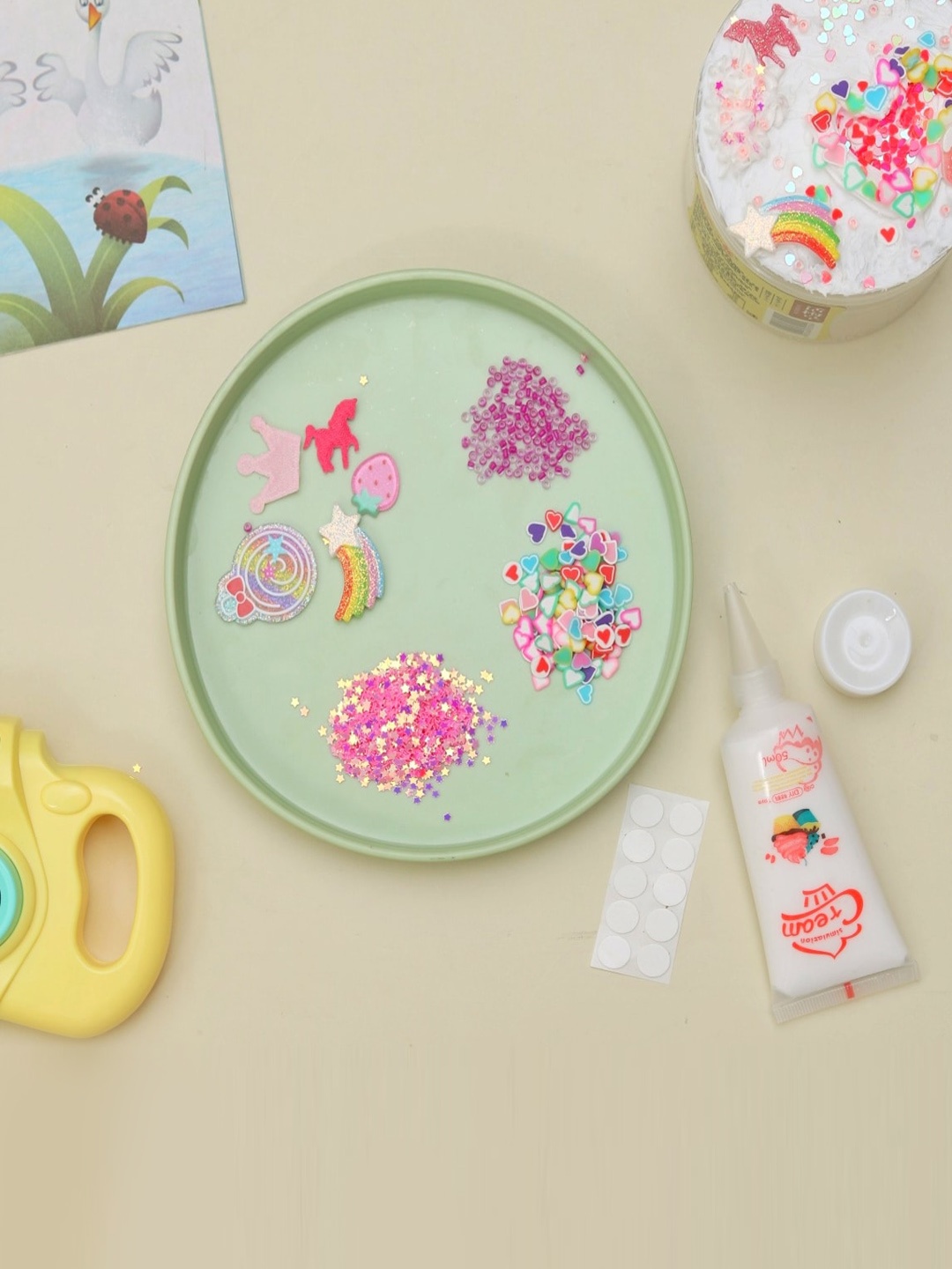 

Yellow Bee Kids DIY Art And Craft Kit, Cream