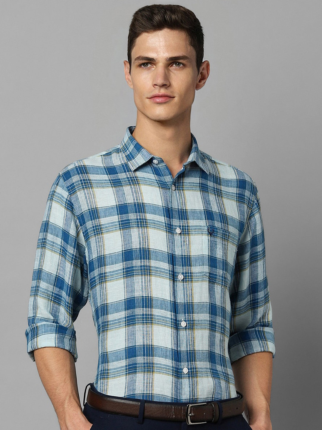 

Allen Solly Slim Fit Tartan Checks Checked Pure Linen Casual Shirt, Blue