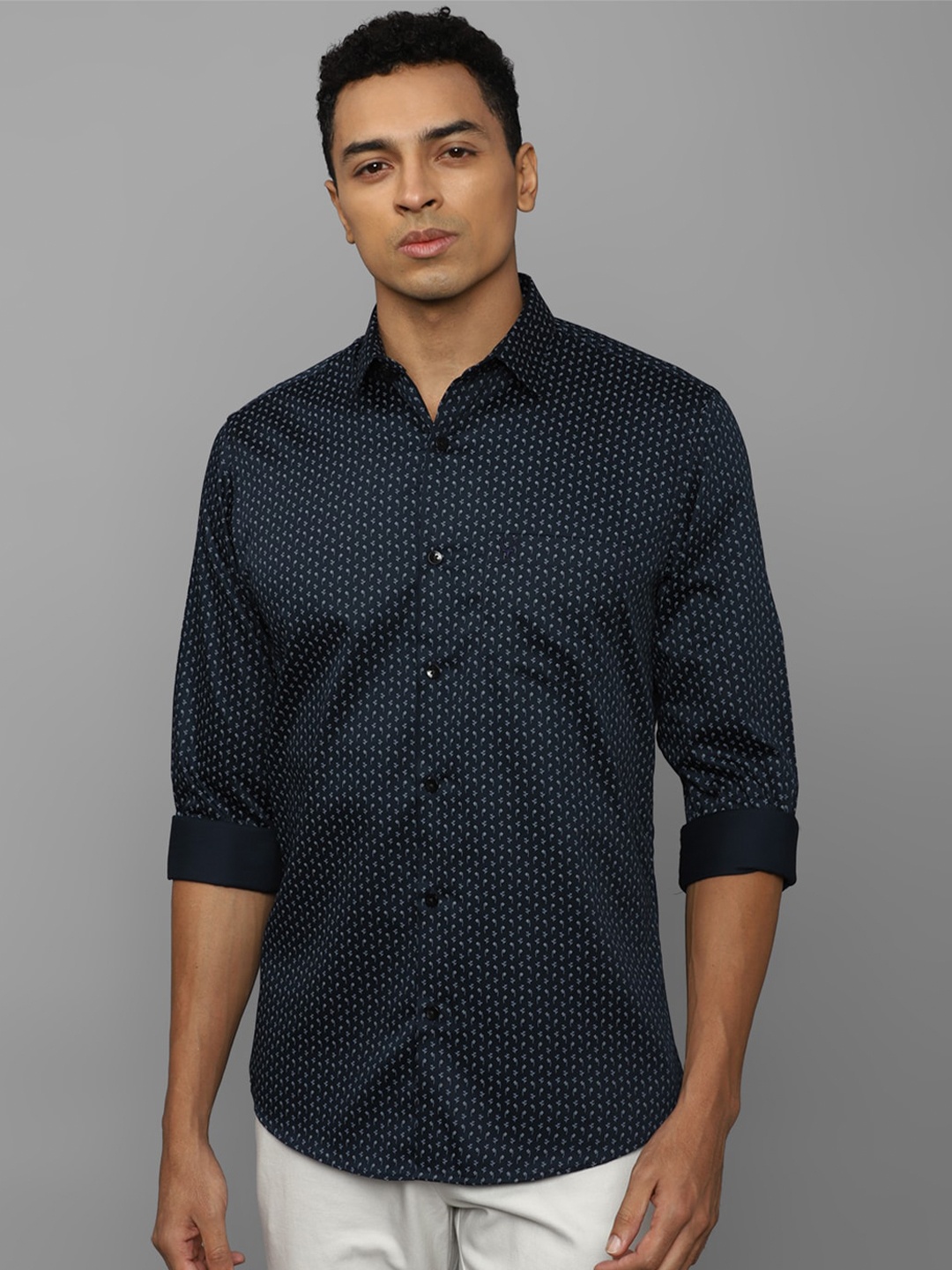 

Allen Solly Spread Collar Micro Ditsy Printed Slim Fit Cotton Casual Shirt, Navy blue