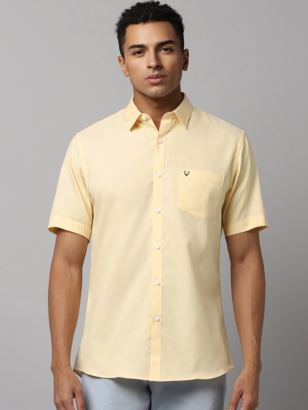 

Allen Solly Spread Collar Slim Fit Cotton Casual Shirt, Yellow