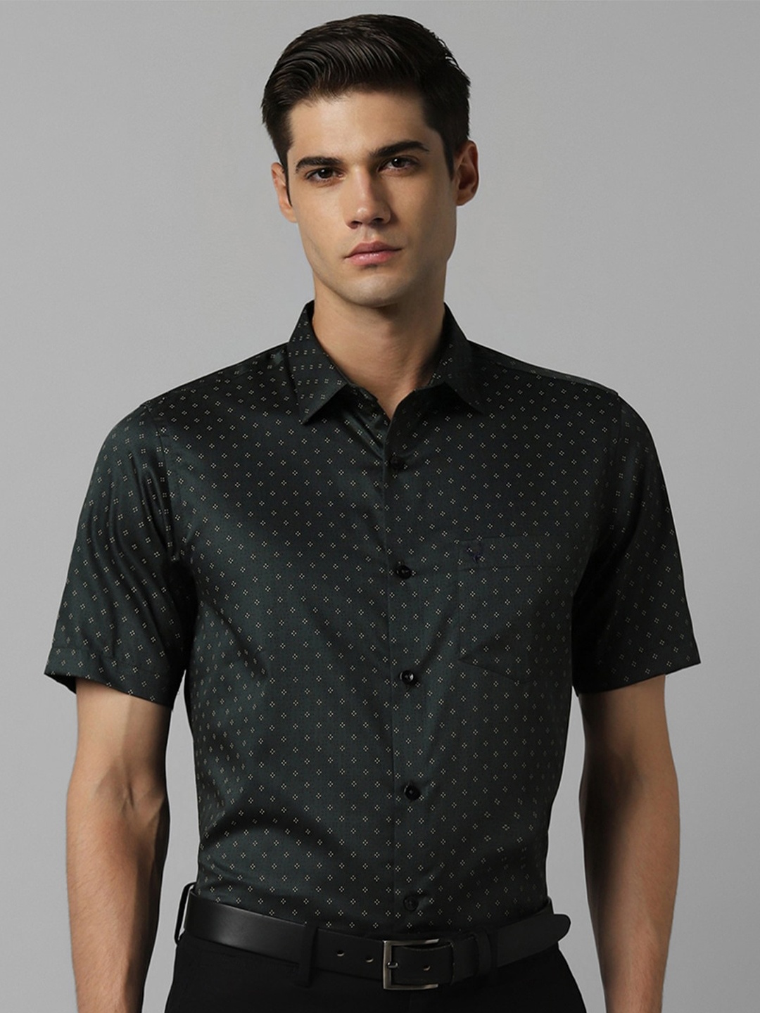 

Allen Solly Micro Ditsy Pure Cotton Casual Shirt, Black