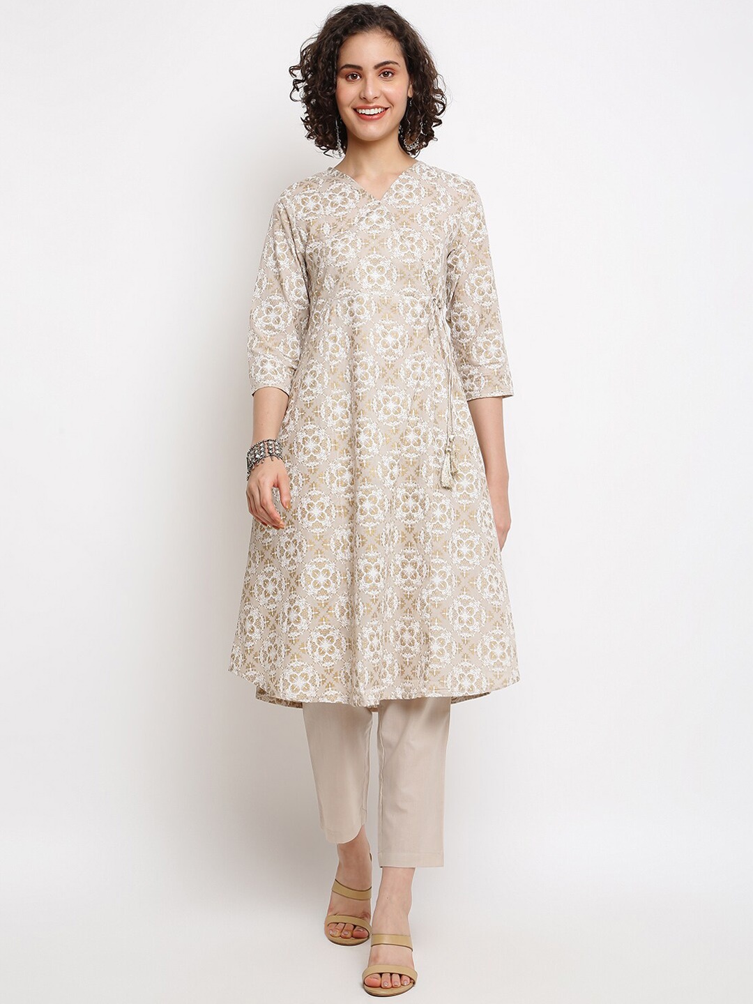 

IMARA Women Ethnic Motifs Printed Supernet Kurta with Trousers, Off white