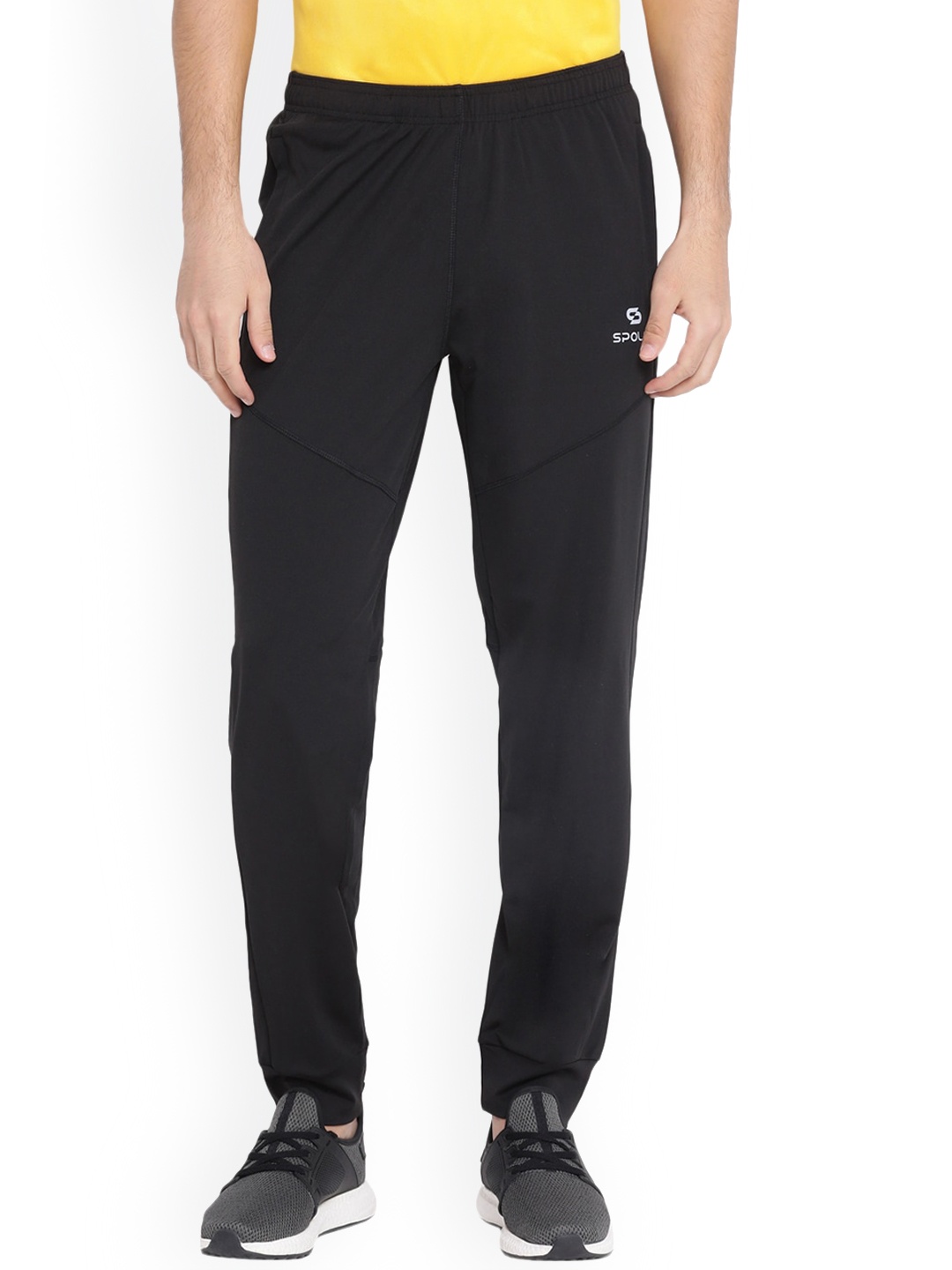 

Spolei Men Mid-Rise Knitted Sports Joggers, Black