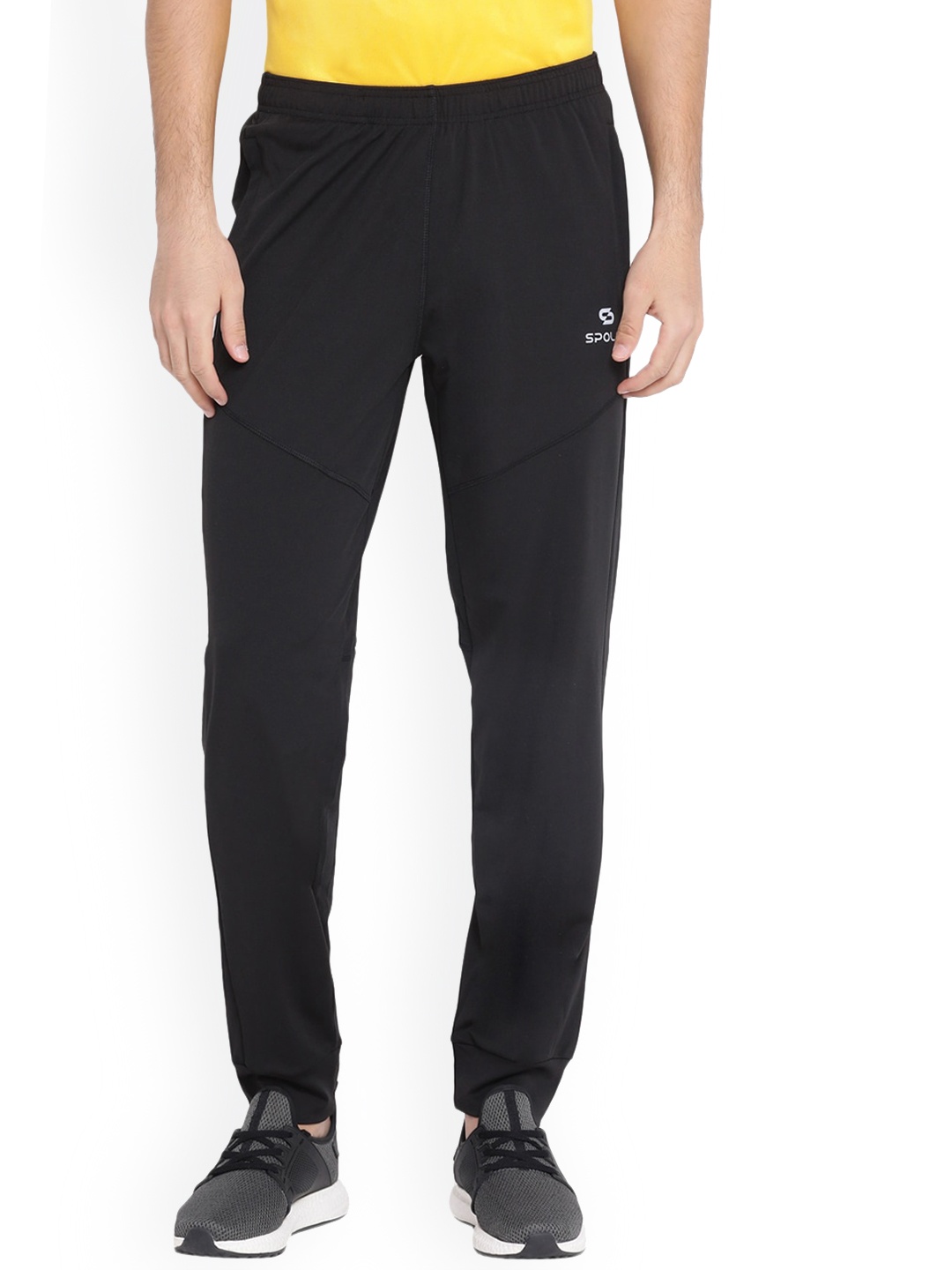 

Spolei Men Mid-Rise Knitted Sports Joggers, Black