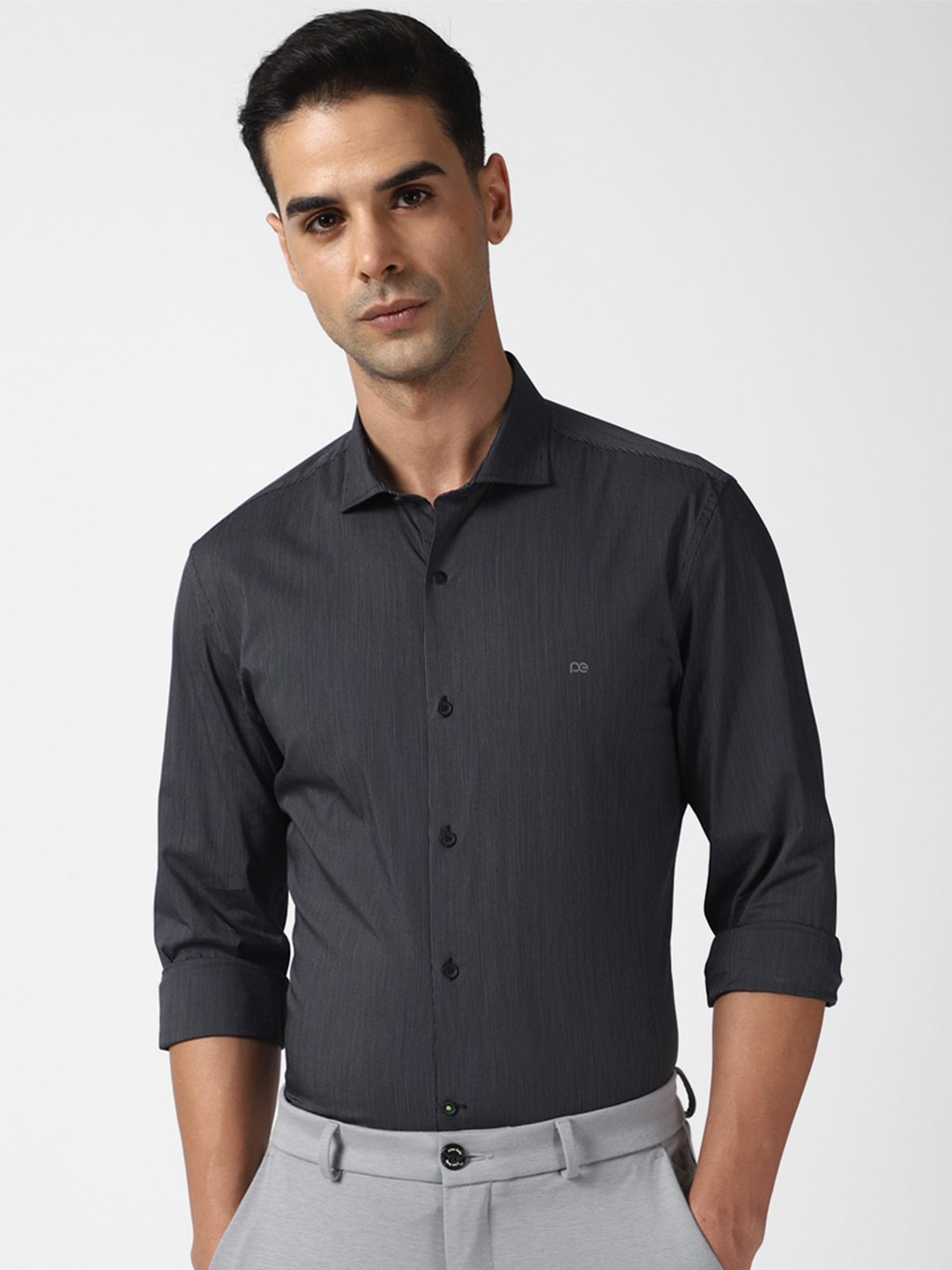 

Peter England Slim Fit Cutaway Collar Formal Shirt, Grey
