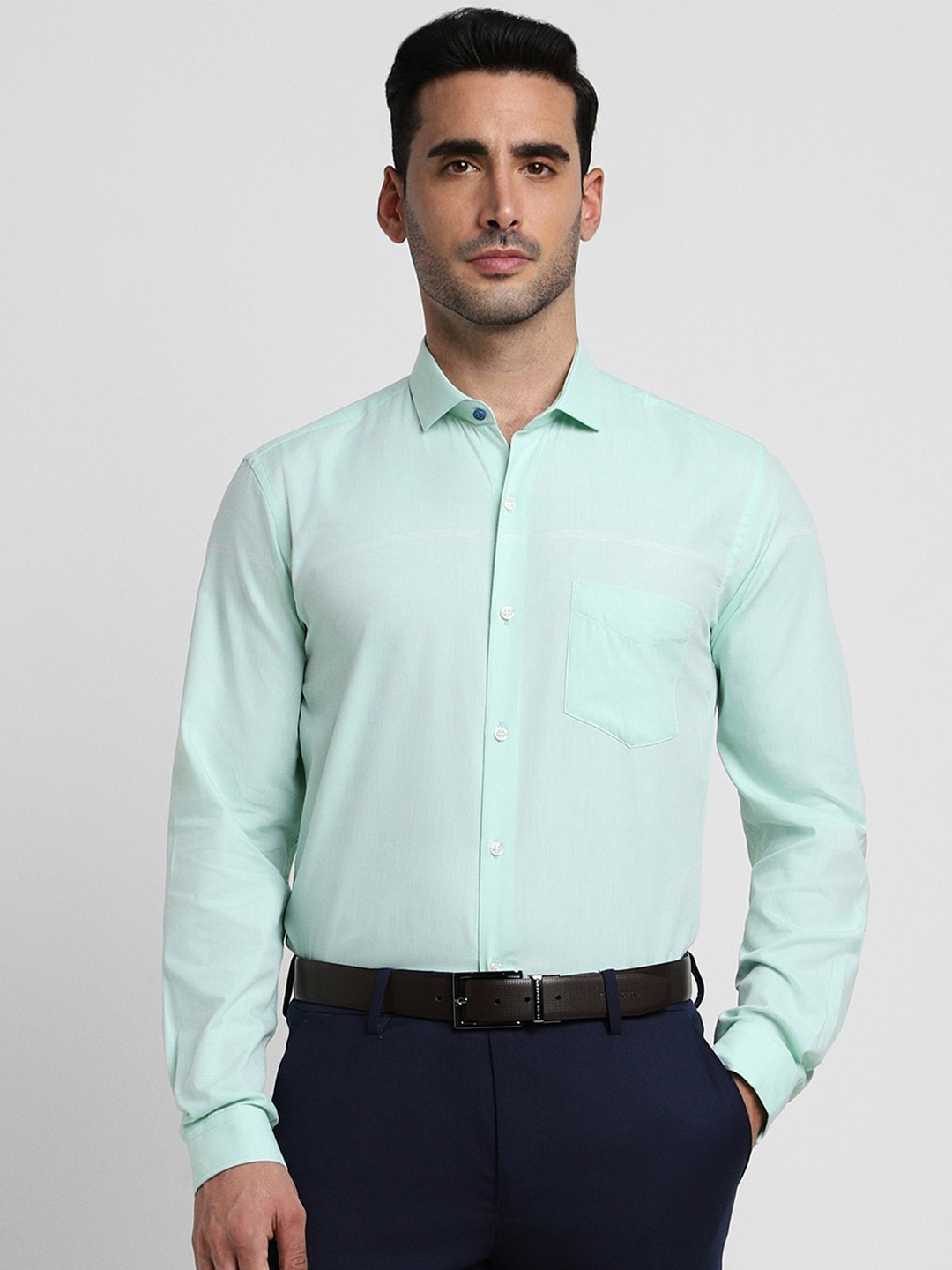 

Peter England Slim Fit Spread Collar Cotton Formal Shirt, Green