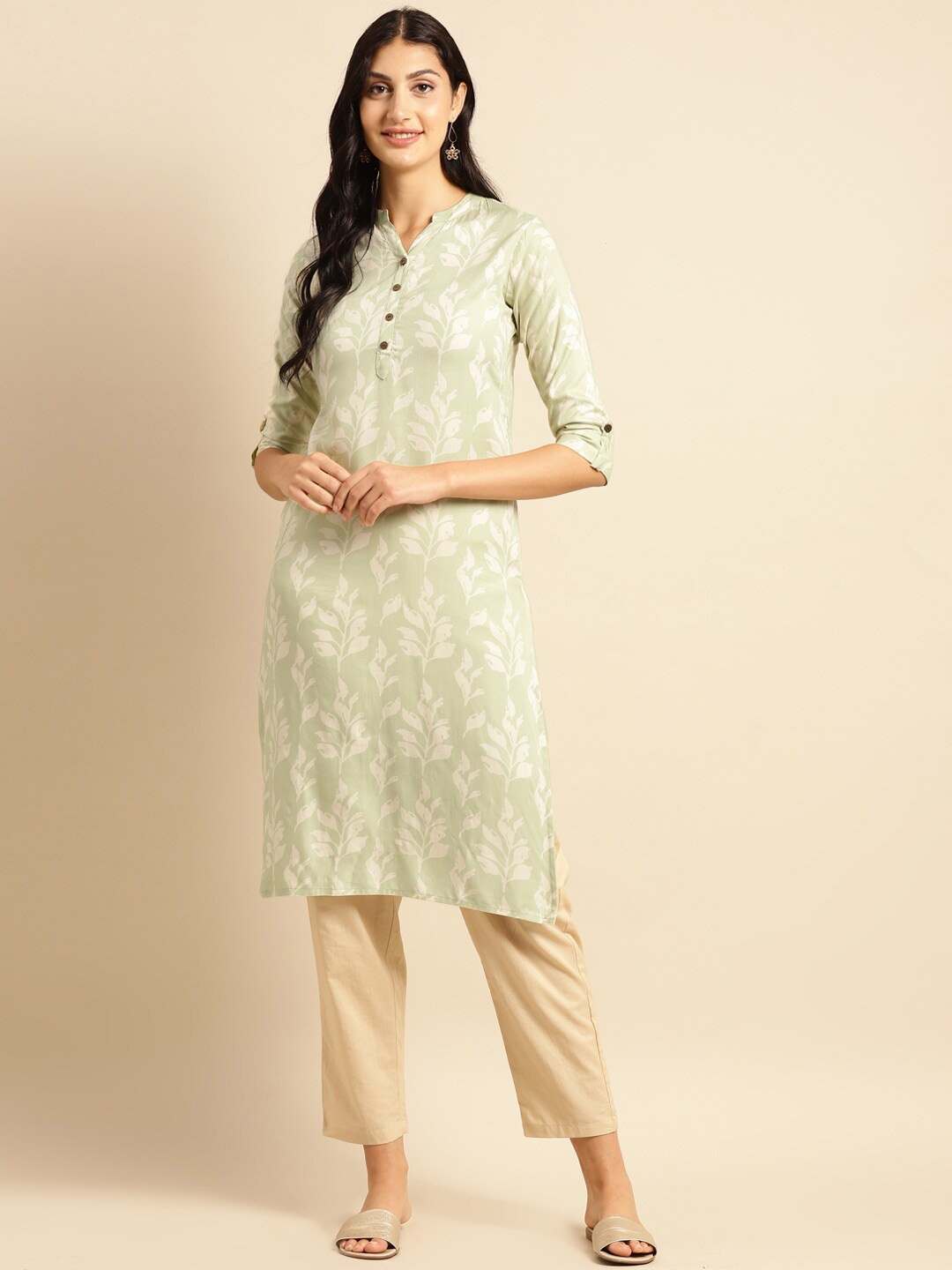 

Sangria Green & White Floral Printed Mandarin Collar Cotton Straight Kurta