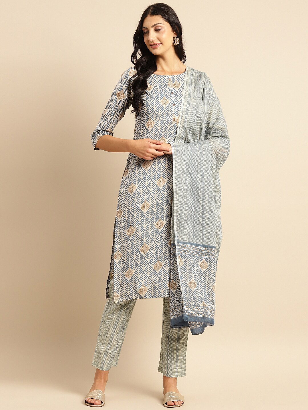 

Sangria Ethnic Motifs Printed Sequined Pure Cotton Kurta With Trouser & Dupatta, Grey