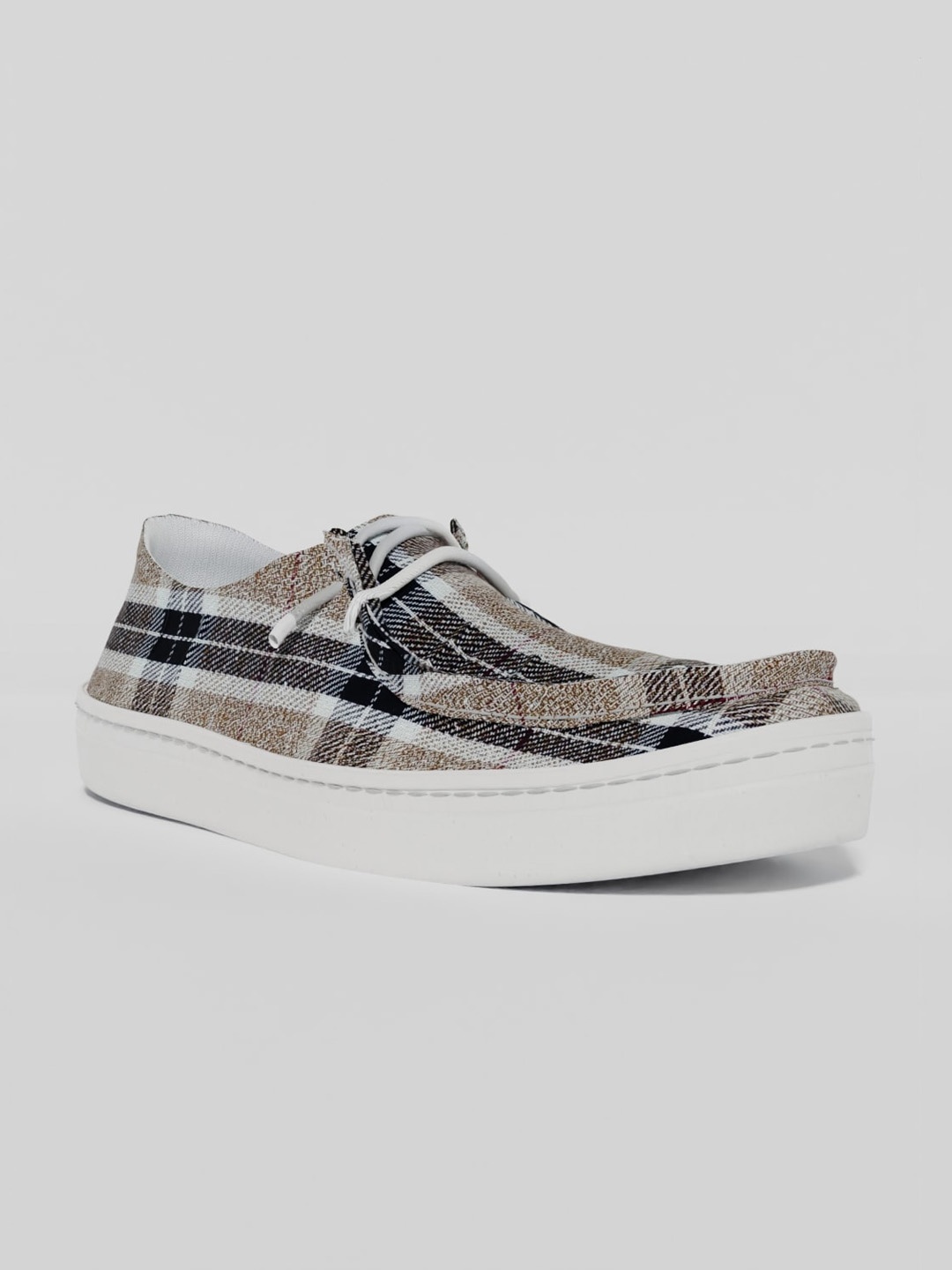 

LOKAIT The Sneakers Company Men Woven Design Boat Shoes, Brown