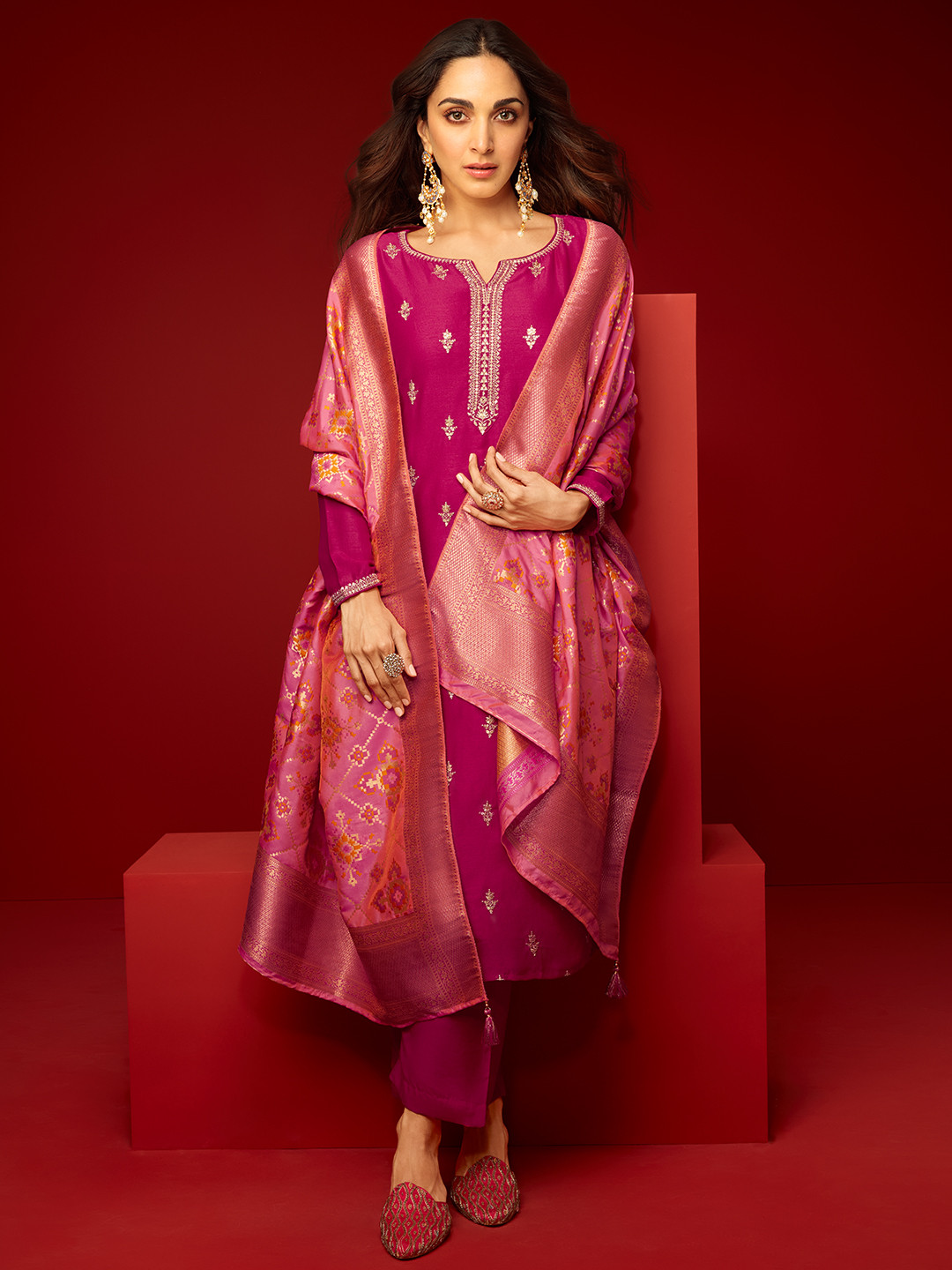 

Libas Floral Embroidered Regular Kurta With Trousers & Dupatta, Pink