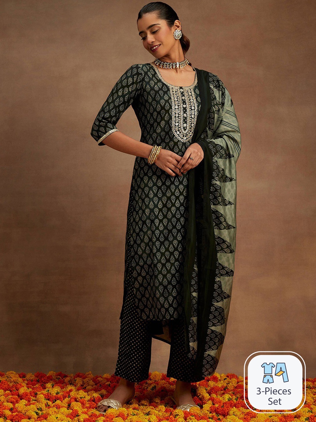 

Libas Green Floral Printed Sequinned Kurta with Trousers & With Dupatta