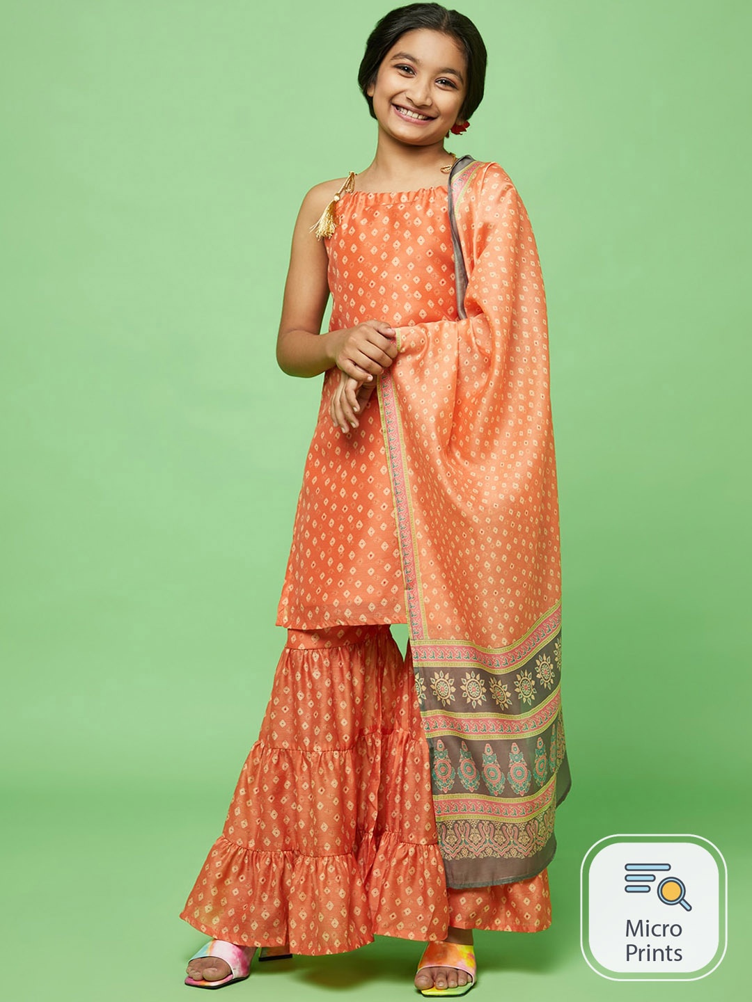 

Aks Kids Girls Bandhani Printed Regular Chanderi Silk Kurta with Sharara & With Dupatta, Orange