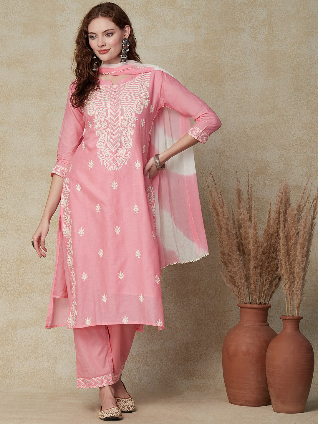 

FASHOR Pink Ethnic Motifs Embroidered Pure Cotton Kurta with Trousers & Dupatta