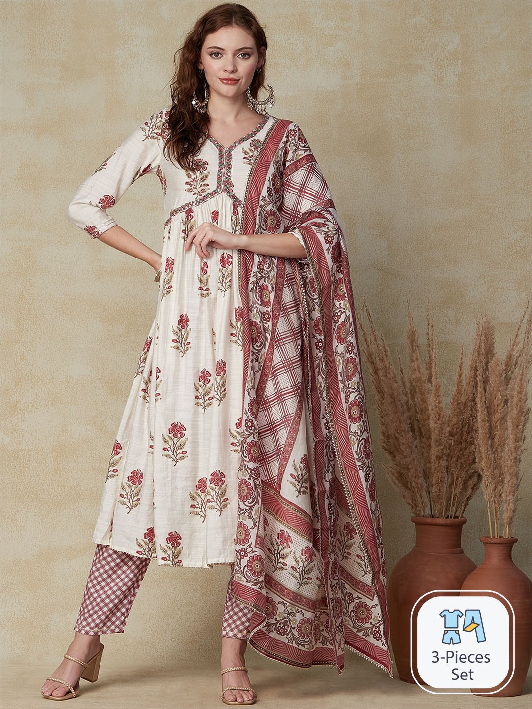 

FASHOR Off White Floral Printed Pleated Kurta with Trousers & Dupatta