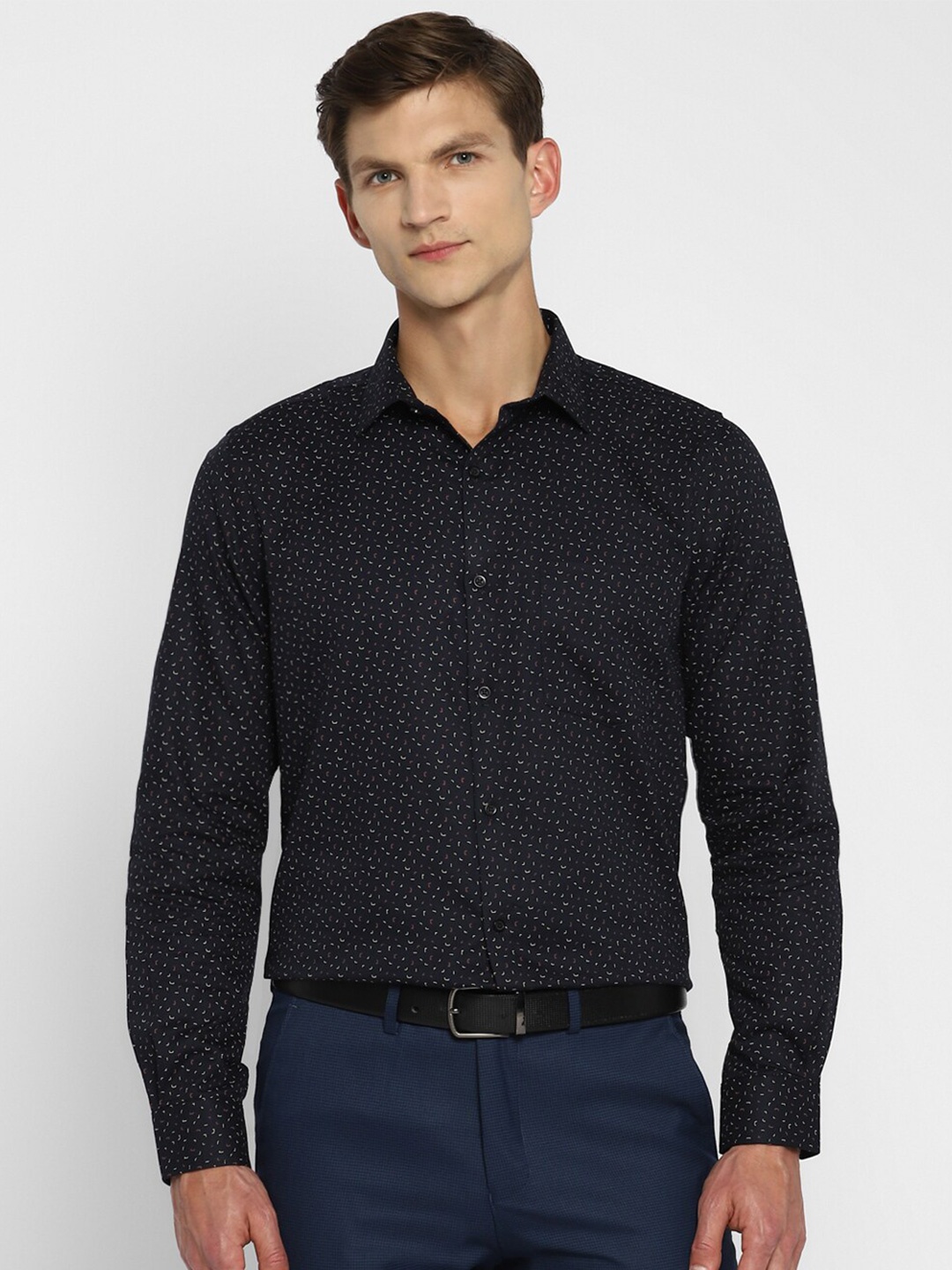 

Turtle Modern Micro Ditsy Printed Pure Cotton Formal Shirt, Black