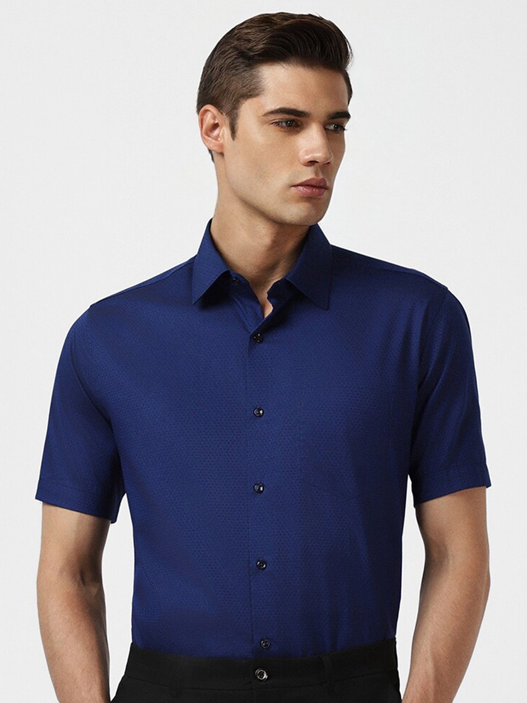 

Van Heusen Self Design Pure Cotton Formal Shirt, Blue