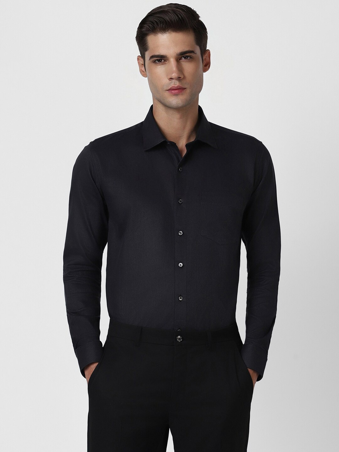 

Van Heusen Slim Fit Pure Cotton Formal Shirt, Black
