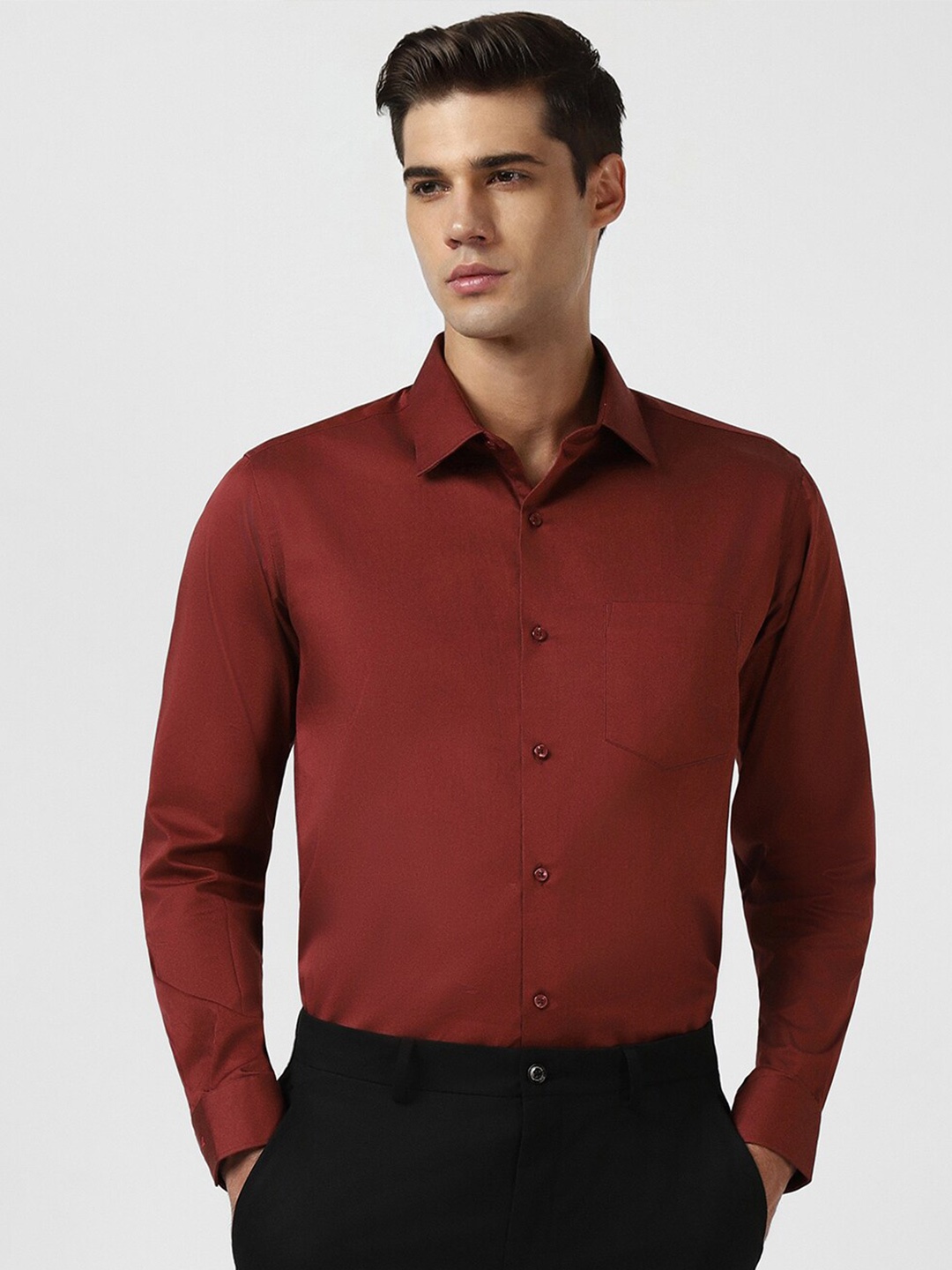 

Van Heusen Regular Fit Formal Shirt, Maroon