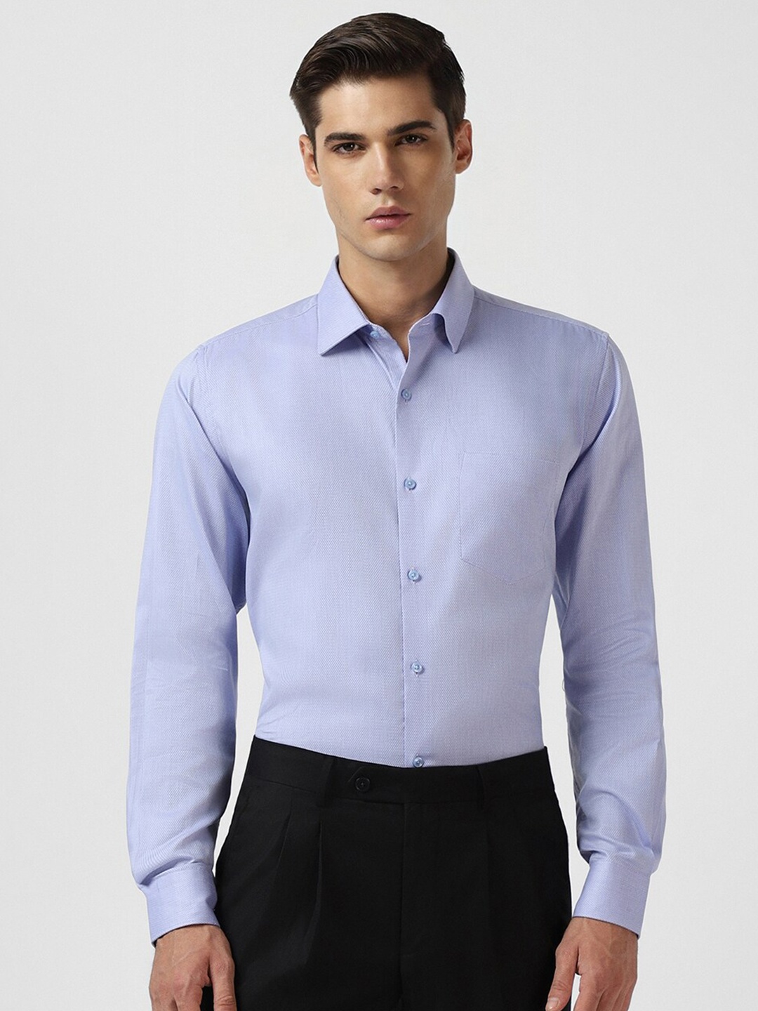 

Van Heusen Spread Collar Pure Cotton Formal Shirt, Blue
