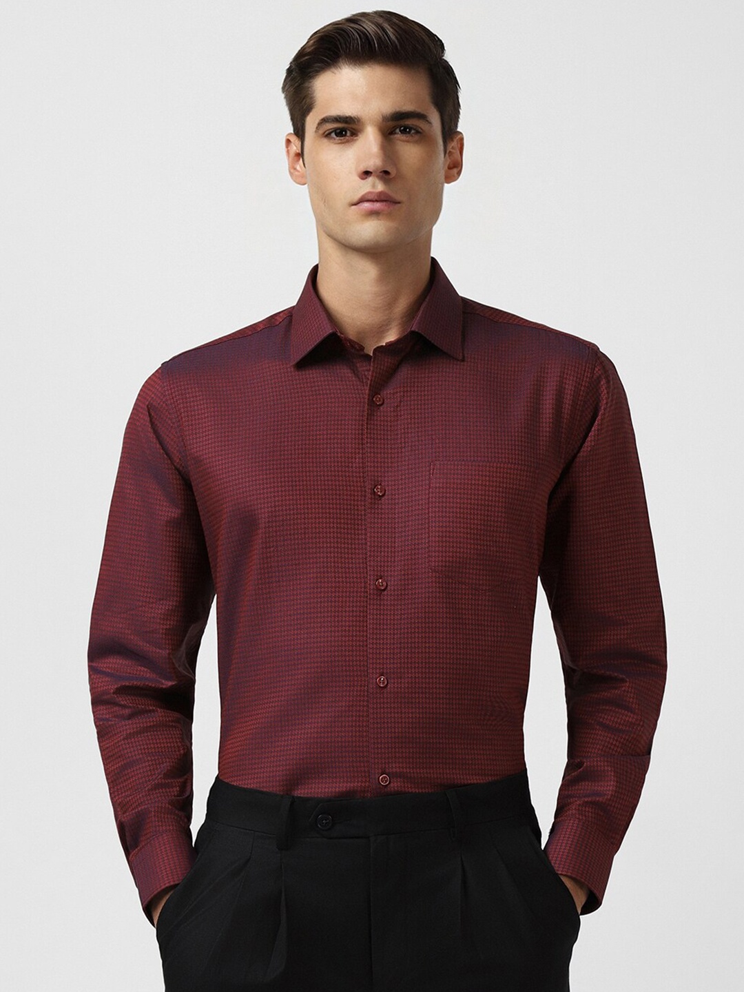 

Van Heusen Micro Ditsy Printed Pure Cotton Formal Shirt, Maroon