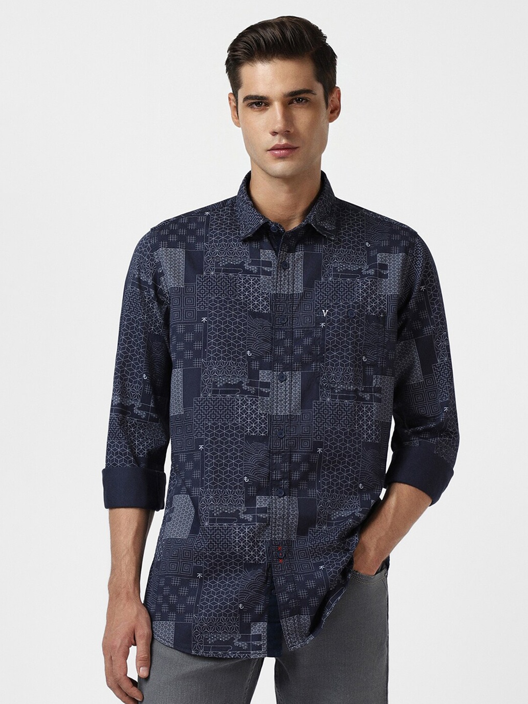 

VAN HEUSEN DENIM LABS Slim Fit Opaque Printed Pure Cotton Casual Shirt, Navy blue