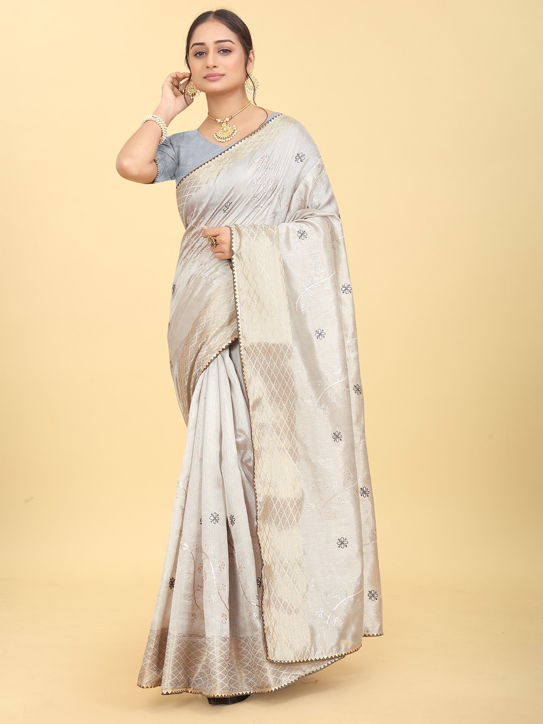 

BAESD Ethnic Motifs Embroidered Zari Saree, Grey
