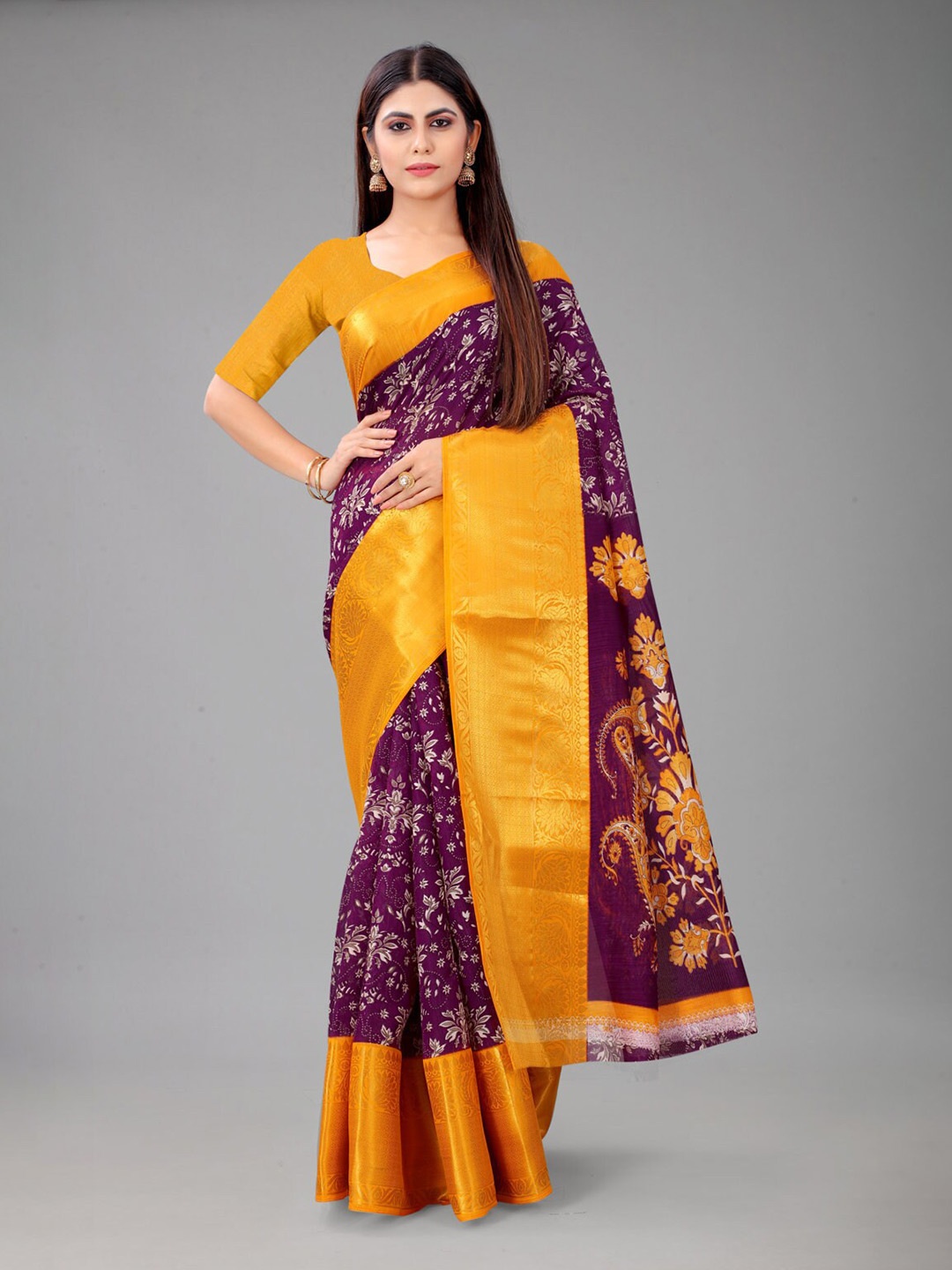

nirja Fab Floral Printed Zari Saree, Magenta