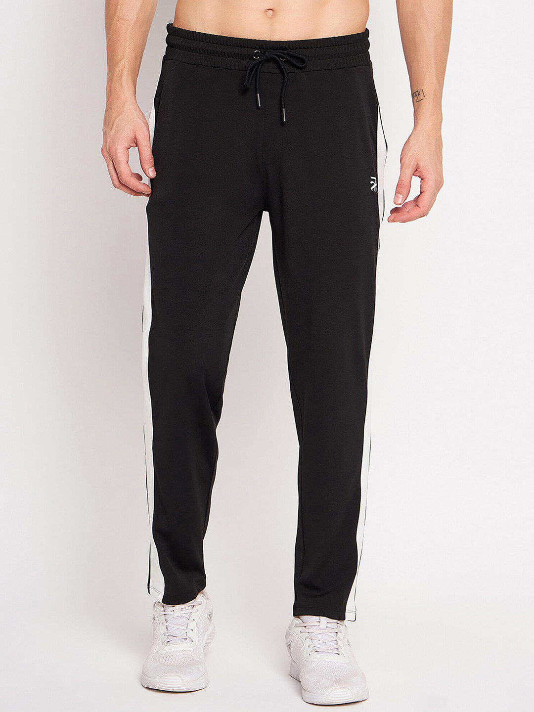 

EDRIO Men Straight-Fit Mid-Rise Pure Cotton Track Pants, Black