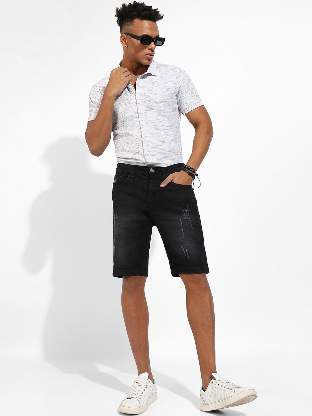

Campus Sutra Men Distressed Cotton Denim Shorts, Black