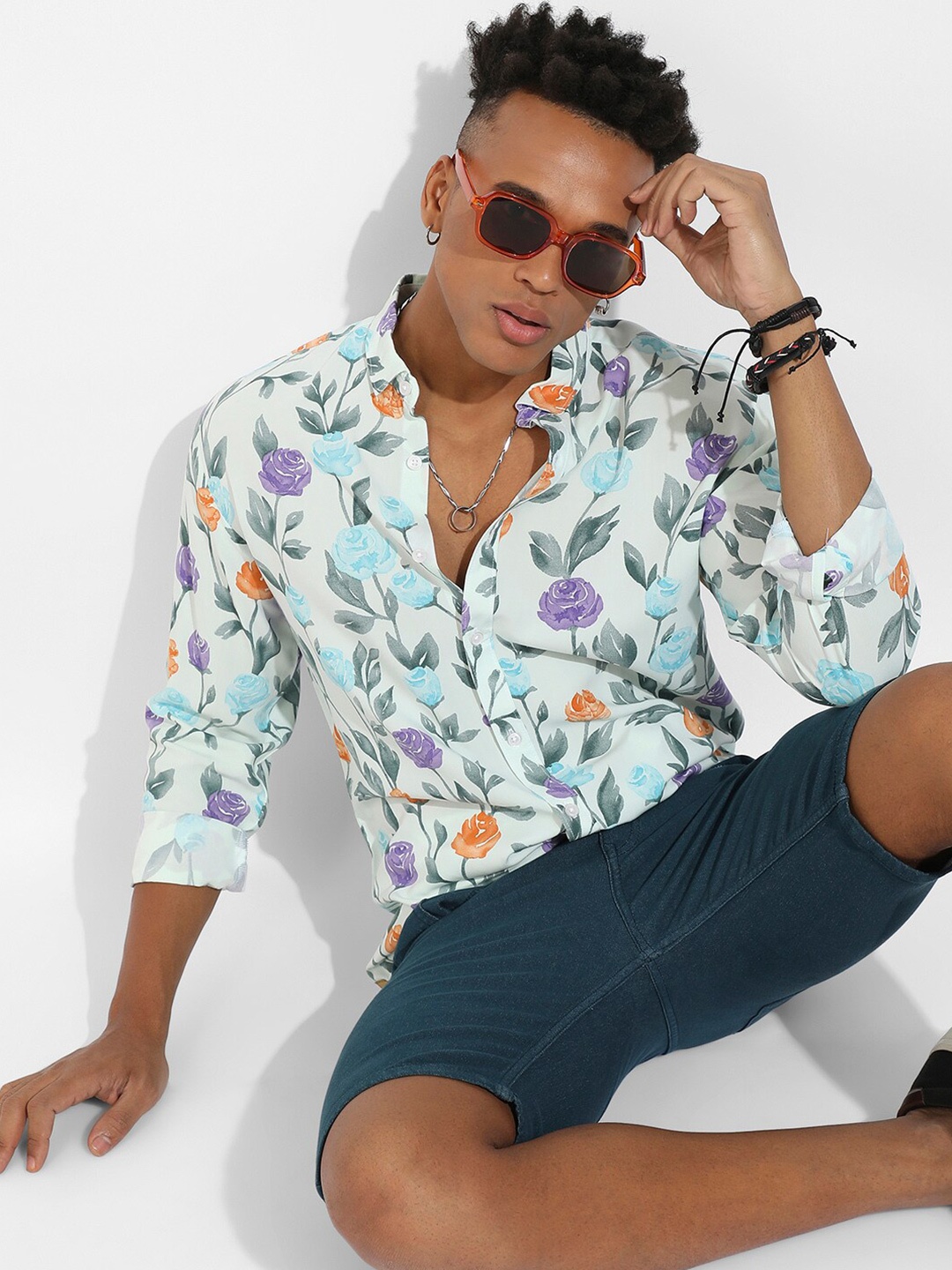 

Campus Sutra Classic Floral Printed Casual Shirt, White