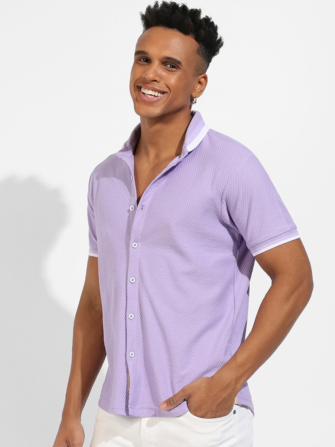 

Campus Sutra Textured Classic Opaque Casual Shirt, Lavender