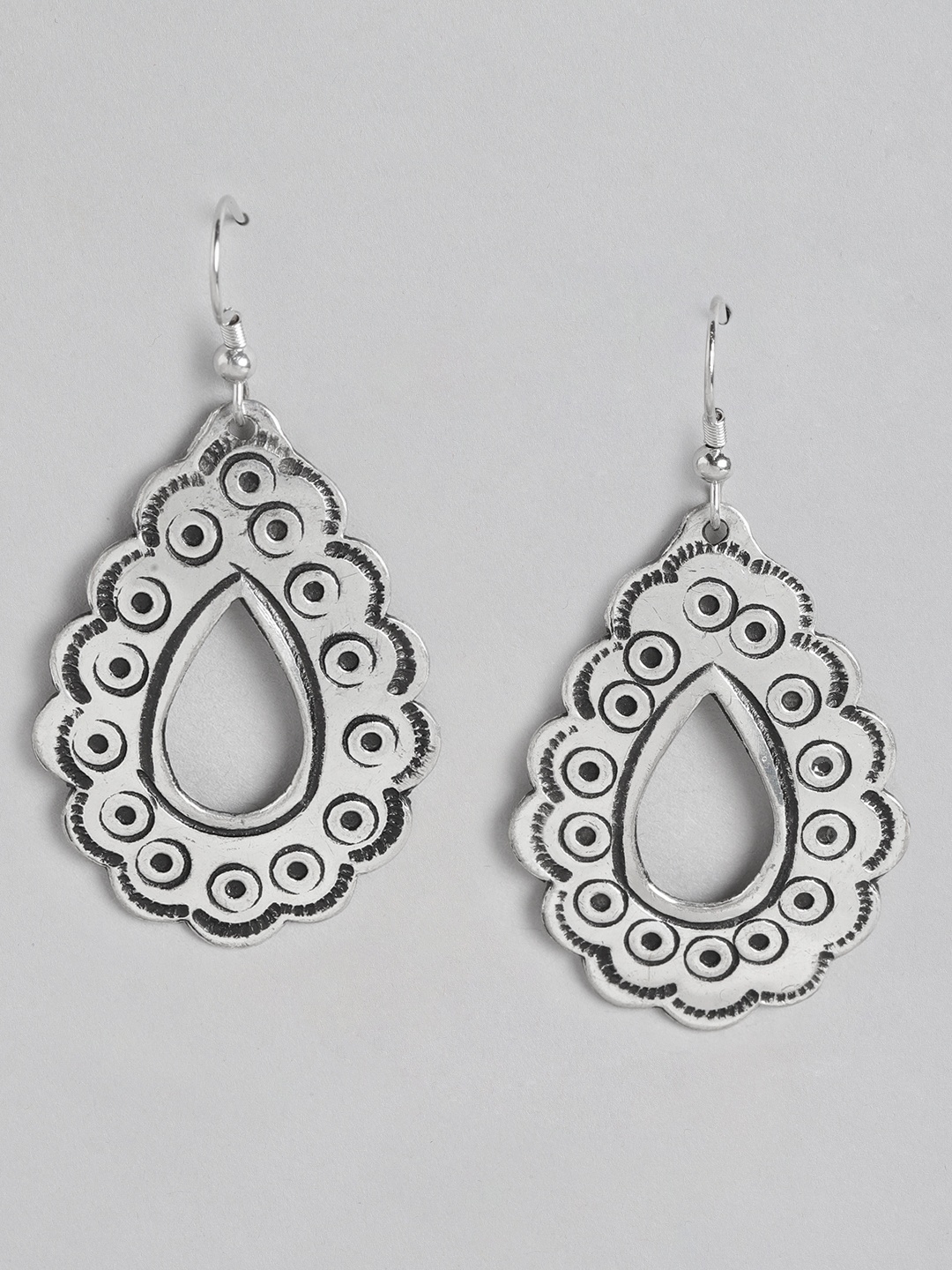 

RICHEERA Silver-Plated Contemporary Drop Earrings