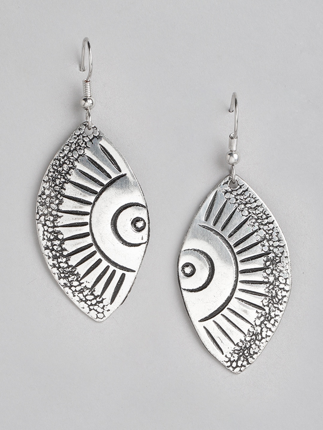 

RICHEERA Silver-Plated Geometric Drop Earrings