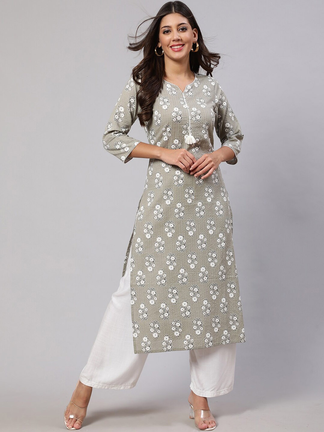 

Nayo Floral Printed Pure Cotton Kurta, Grey