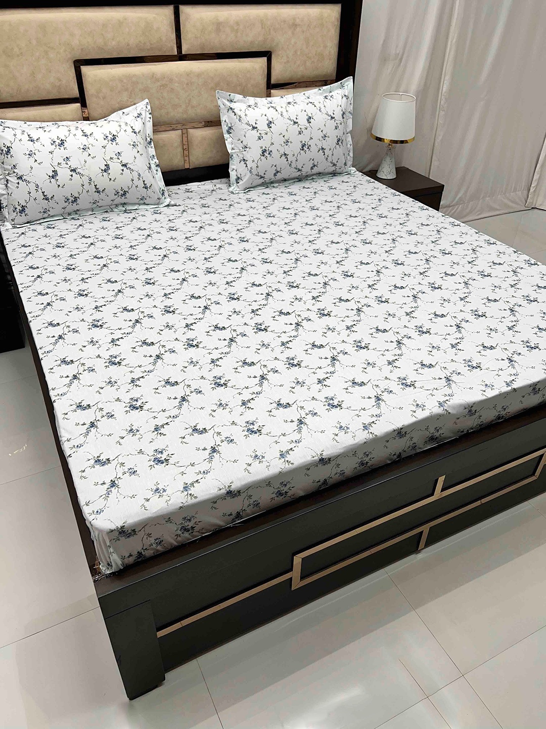

Pure Decor Villa White & Blue Floral Cotton 300 TC King Bedsheet With 2 Pillow Covers