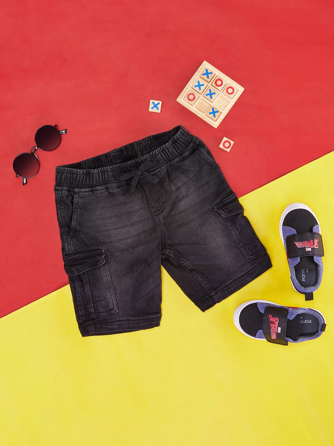 

Pantaloons Junior Boys Washed Mid-Rise Denim Shorts, Grey