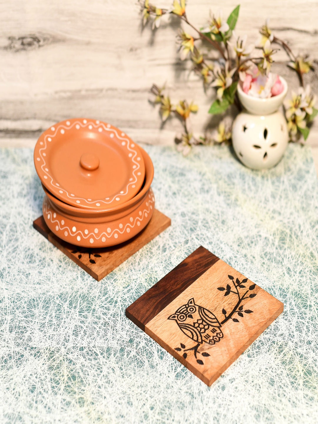 

Unravel India Brown 2-Pieces Printed Wood Bowls Set