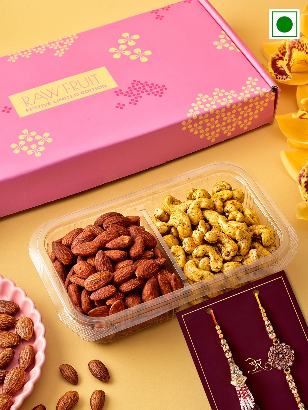 

RawFruit Roasted Cashew Almond With Bhai Bhabhi Rakhi- 125 gms Each, Gold