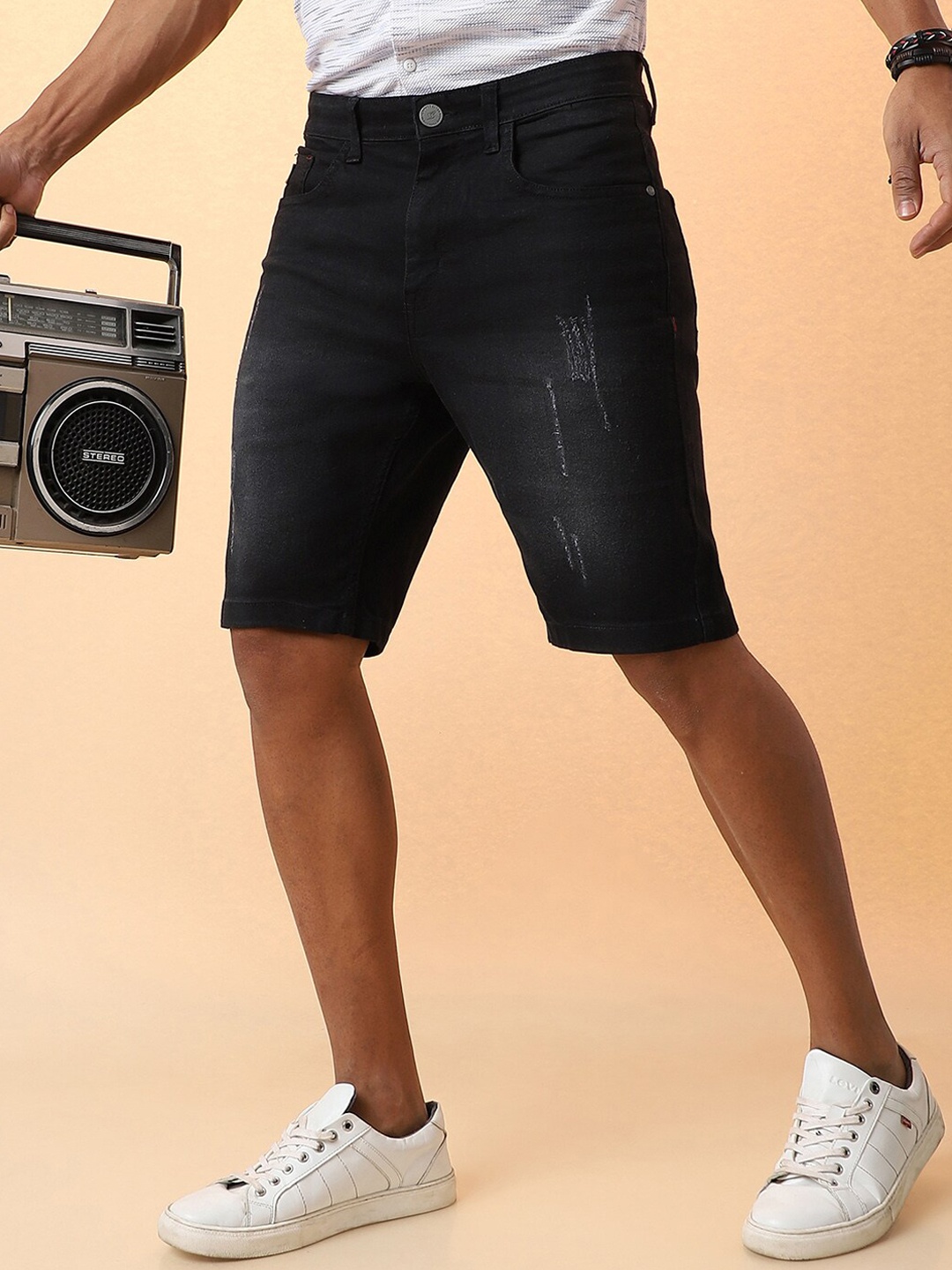 

Campus Sutra Men Distressed Cotton Denim Shorts, Black