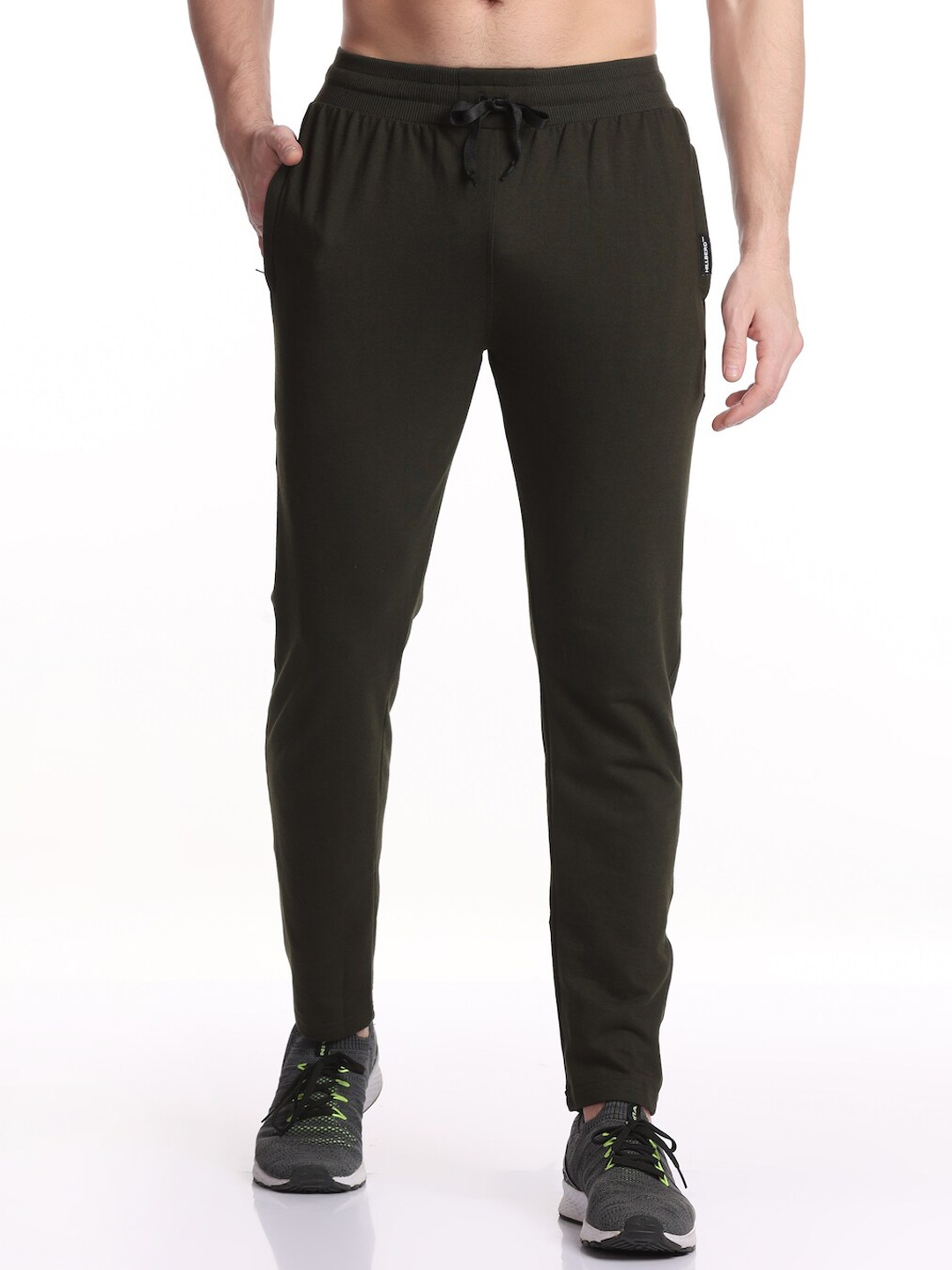 

HILLBERG Men Slim-Fit Sports Trackpant, Black