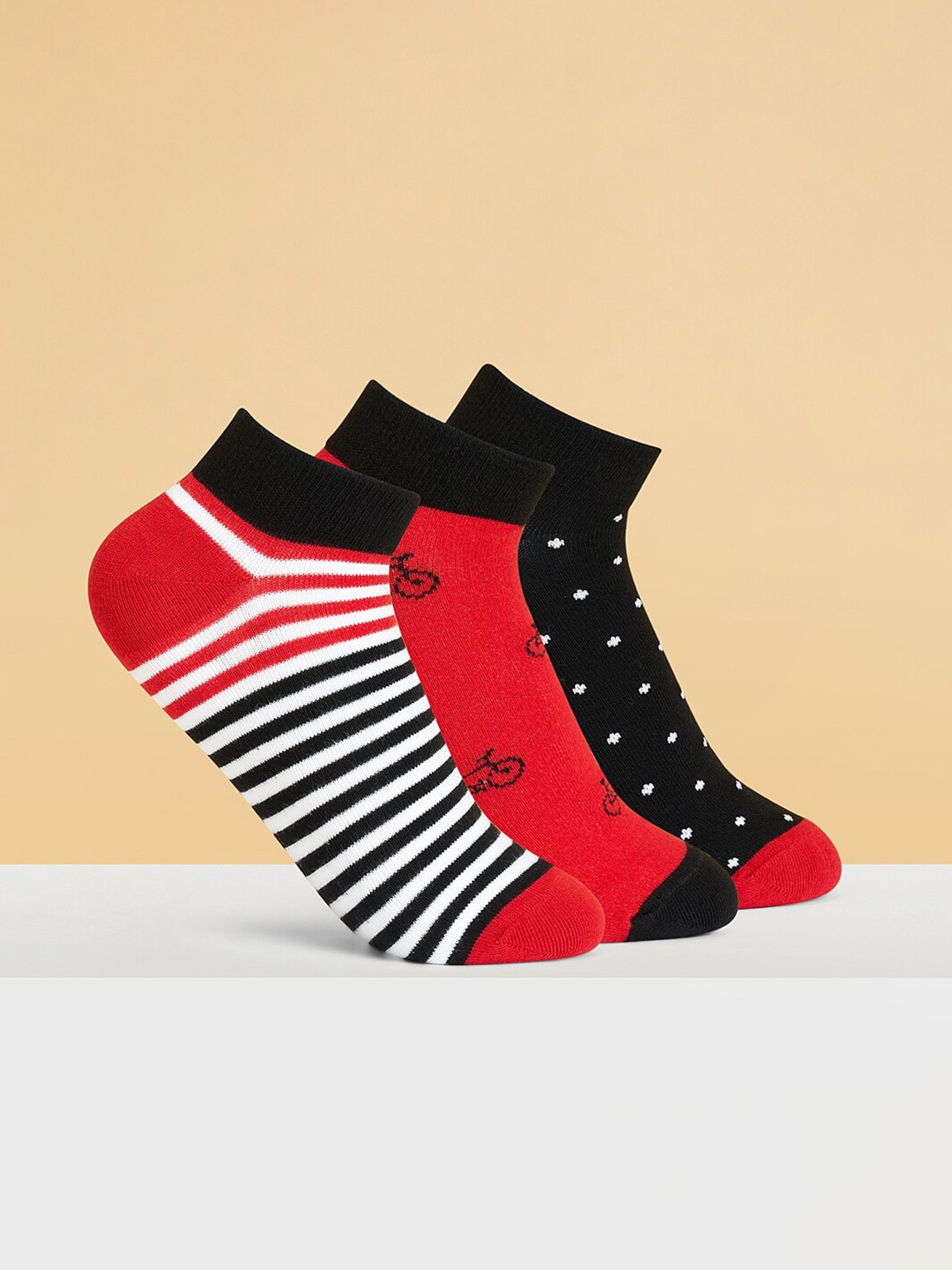 

Honey by Pantaloons Women Pack Of 3 Patterned Ankle Length Socks, Black
