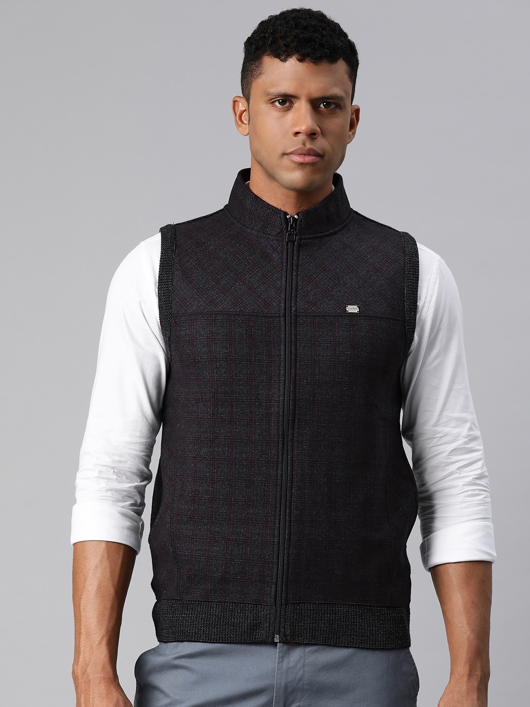 

Pierre Carlo Men Checked Sweater Vest, Grey