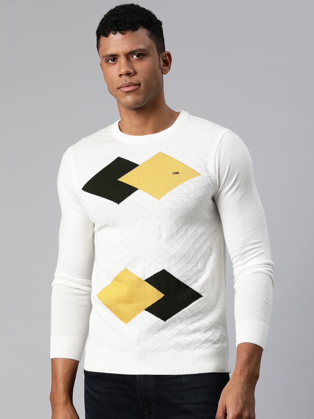 

Pierre Carlo Men Geometric Printed Pullover, Off white