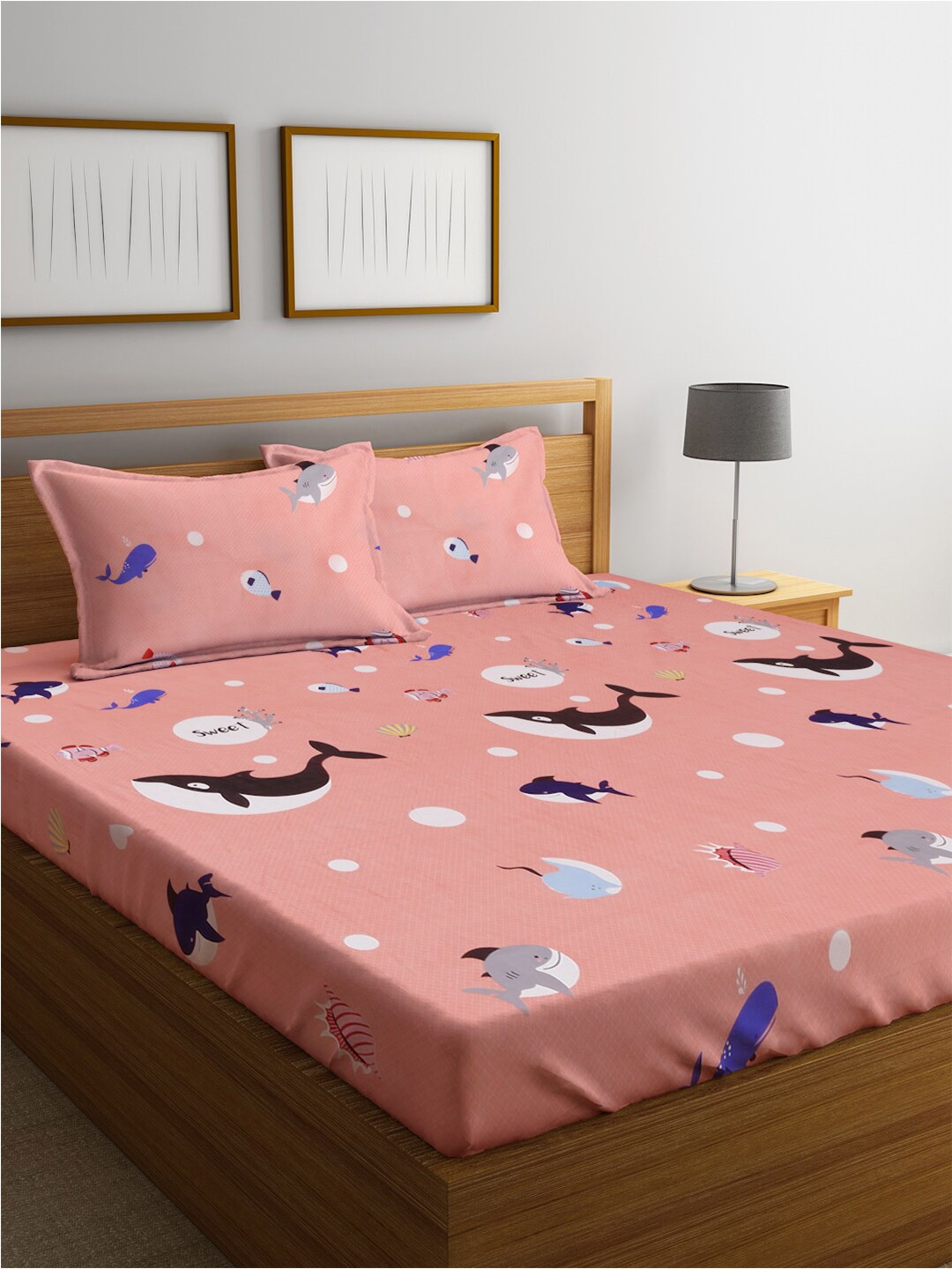 

Home Sizzler Pink Cartoon Characters Microfibre 210TC Queen 1 Bedsheet with2Pillow Covers