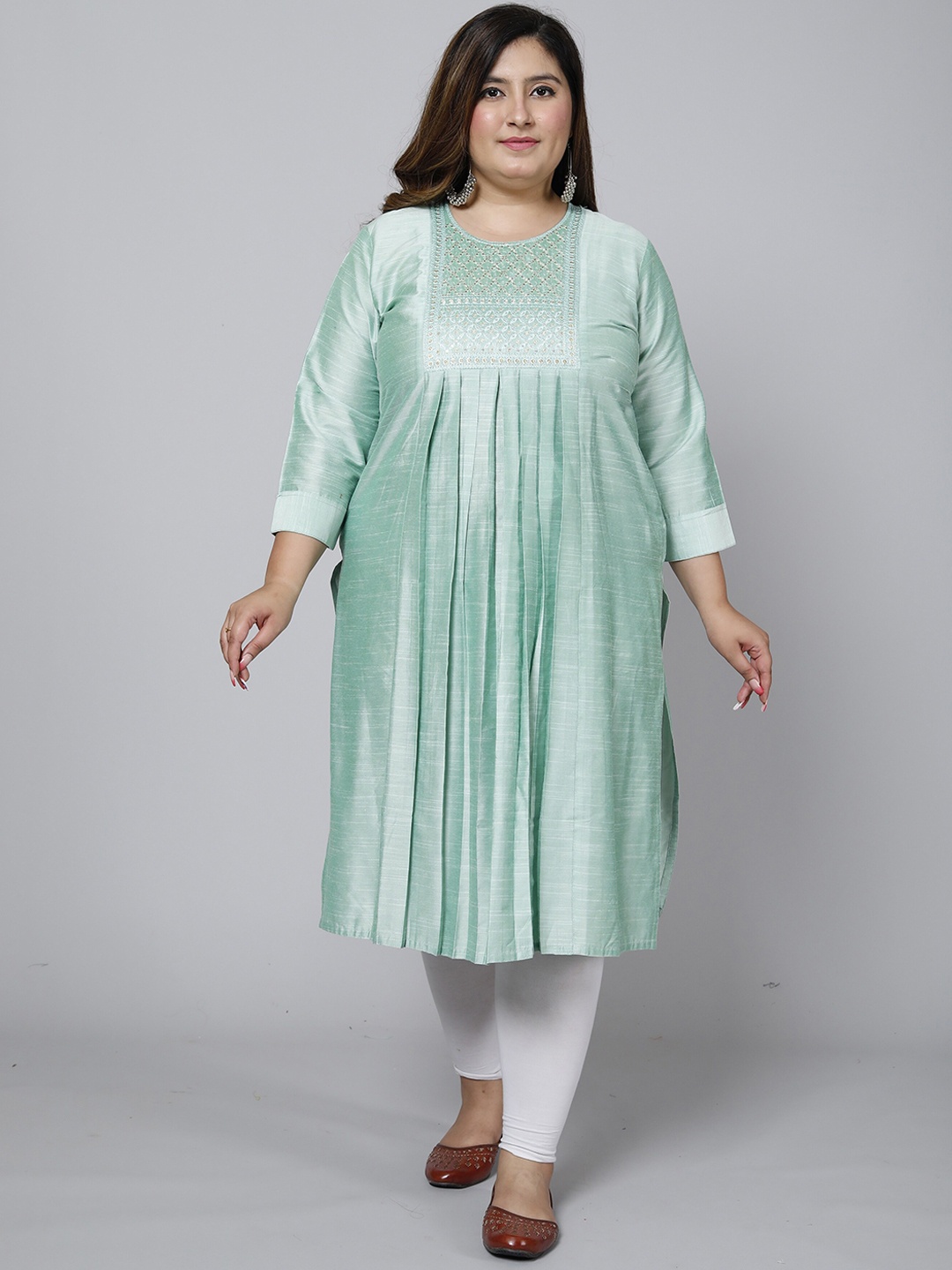 

Jevi Prints Plus Size Ethnic Motifs Yoke Design Thread Work Pleated Raw Silk Kurta, Green